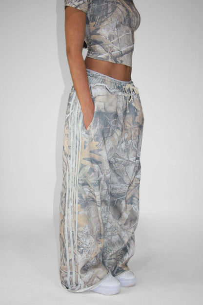 OBLIVYUS FIELD TRACKPANTS